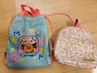 �M���r����